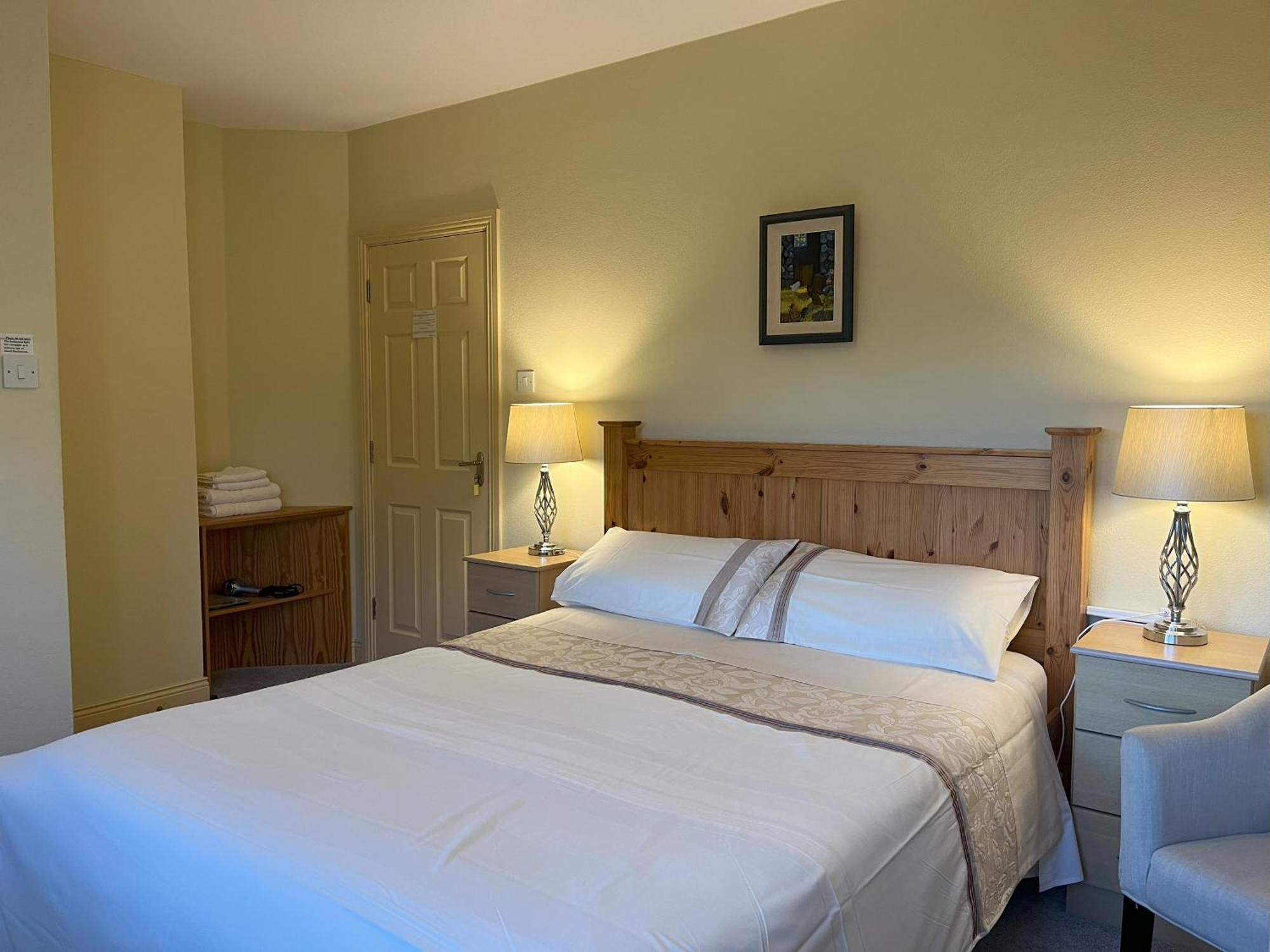 Pk Lodge Bed And Breakfast Skibbereen Esterno foto