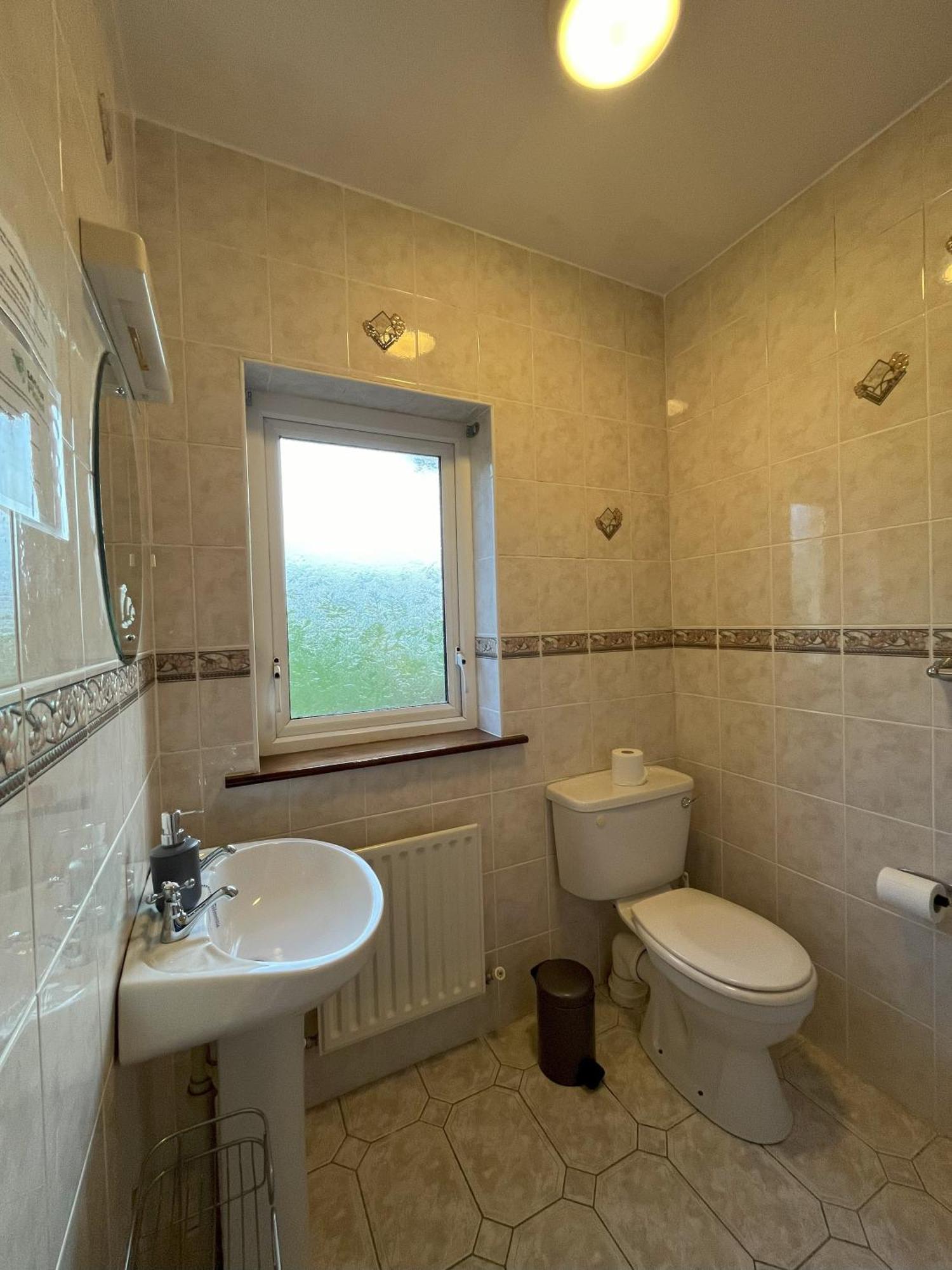 Pk Lodge Bed And Breakfast Skibbereen Esterno foto